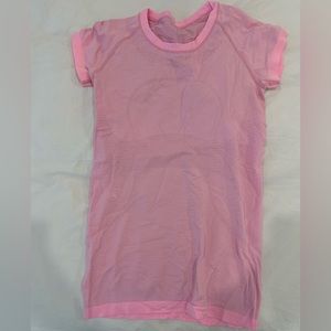 Lululemon Swiftly Tech Short-Sleeve